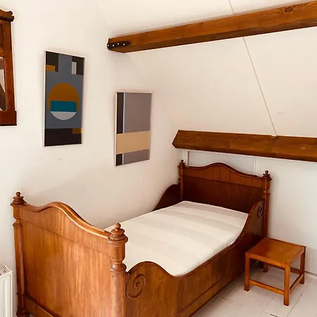 Lägenhet Let Op De Badkamer Moet Met Andere Gasten Gedeeld Worden