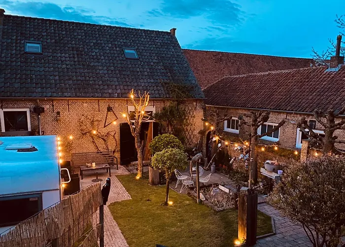 Let Op De Badkamer Moet Met Andere Gasten Gedeeld Worden شقة *