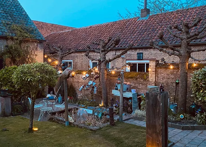 شقة Let Op De Badkamer Moet Met Andere Gasten Gedeeld Worden *